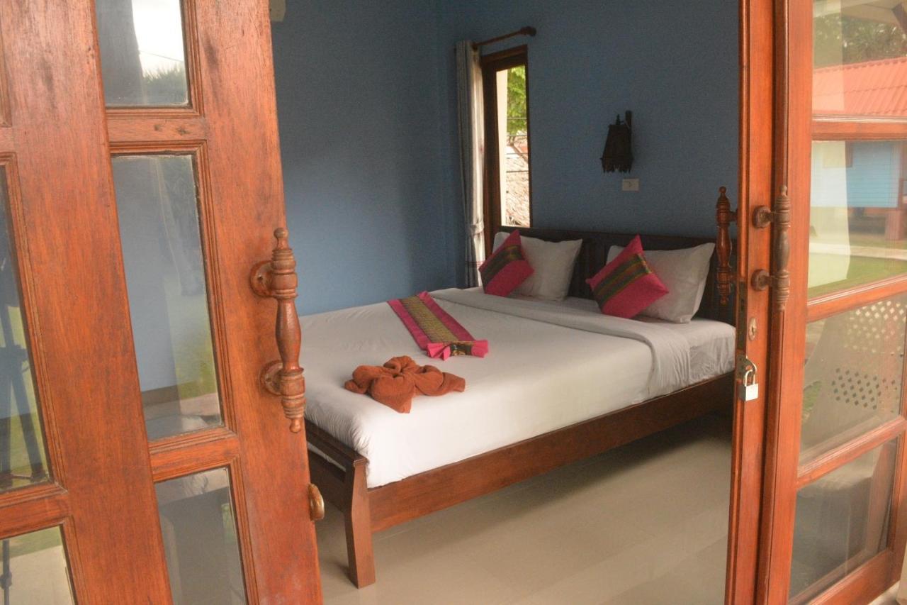 Lanta Family Resort Ko Lanta Exteriör bild