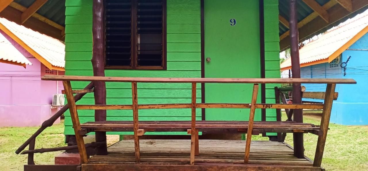 Lanta Family Resort Ko Lanta Exteriör bild
