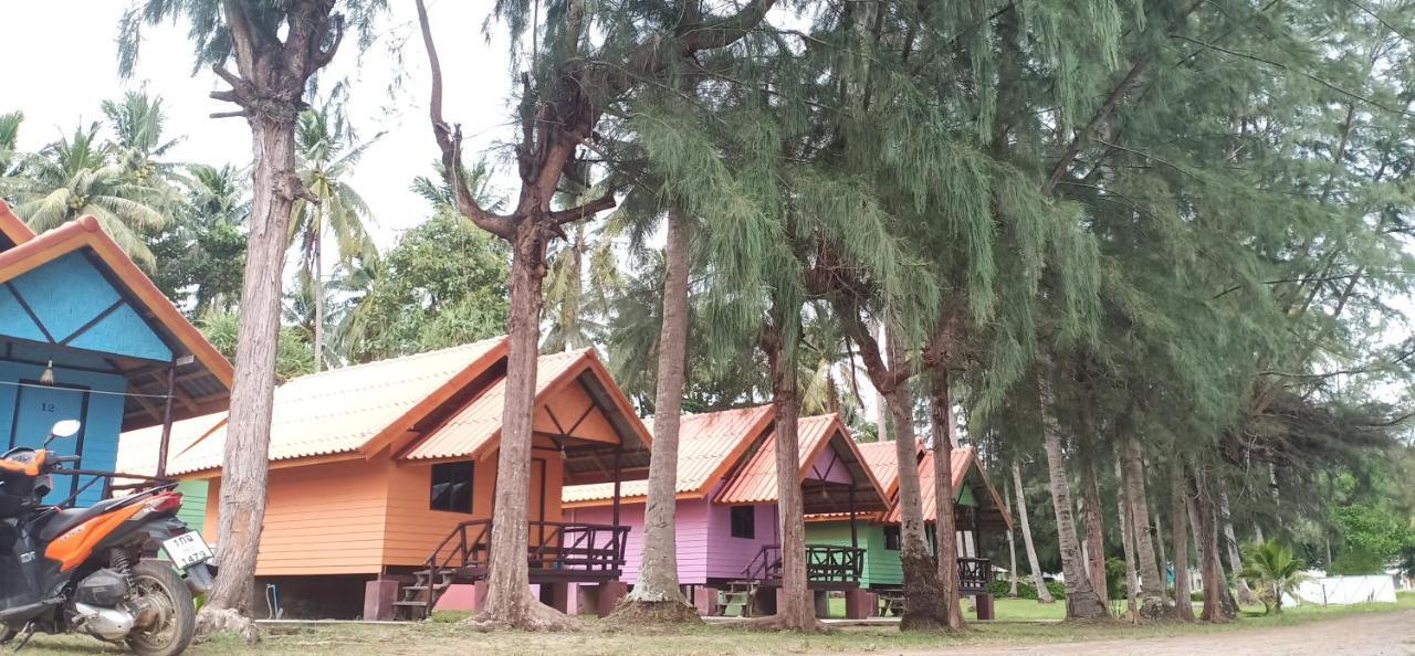 Lanta Family Resort Ko Lanta Exteriör bild
